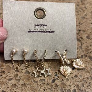 Gold and Pearl Star and Heart Earrings Set